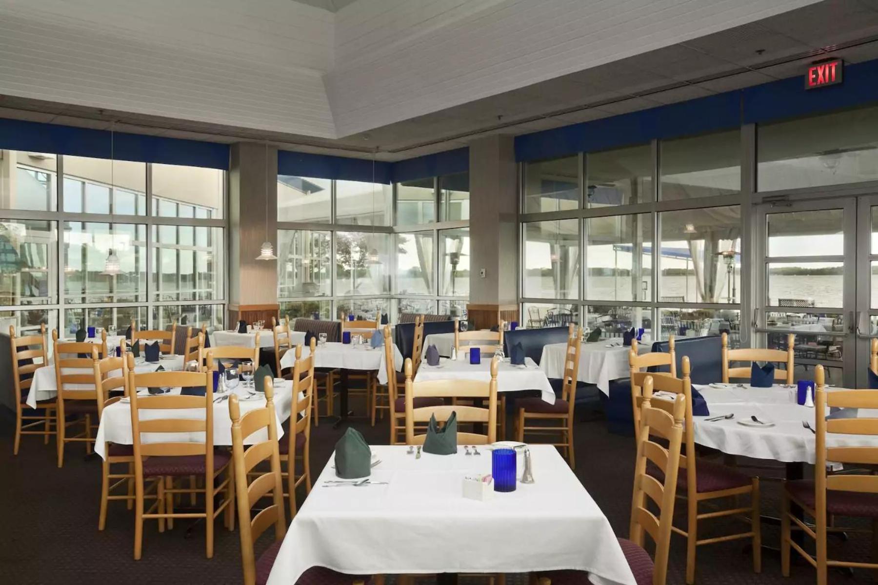 41 Lakefront Hotel, Trademark Collection By Wyndham Hotel 3*