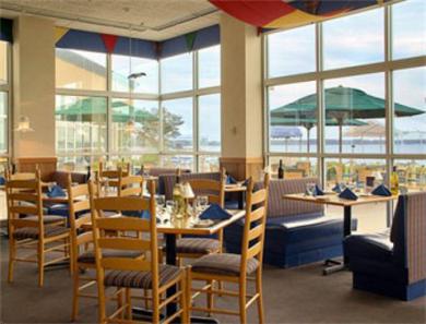 41 Lakefront Hotel, Trademark Collection By Wyndham Geneva