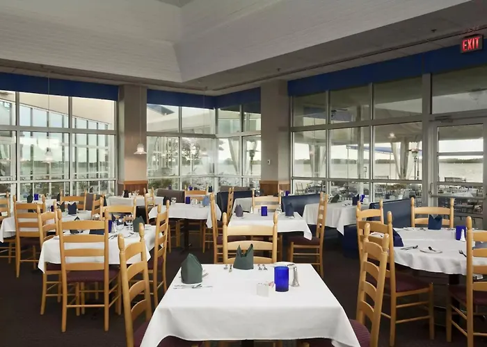 41 Lakefront Hotel, Trademark Collection By Wyndham