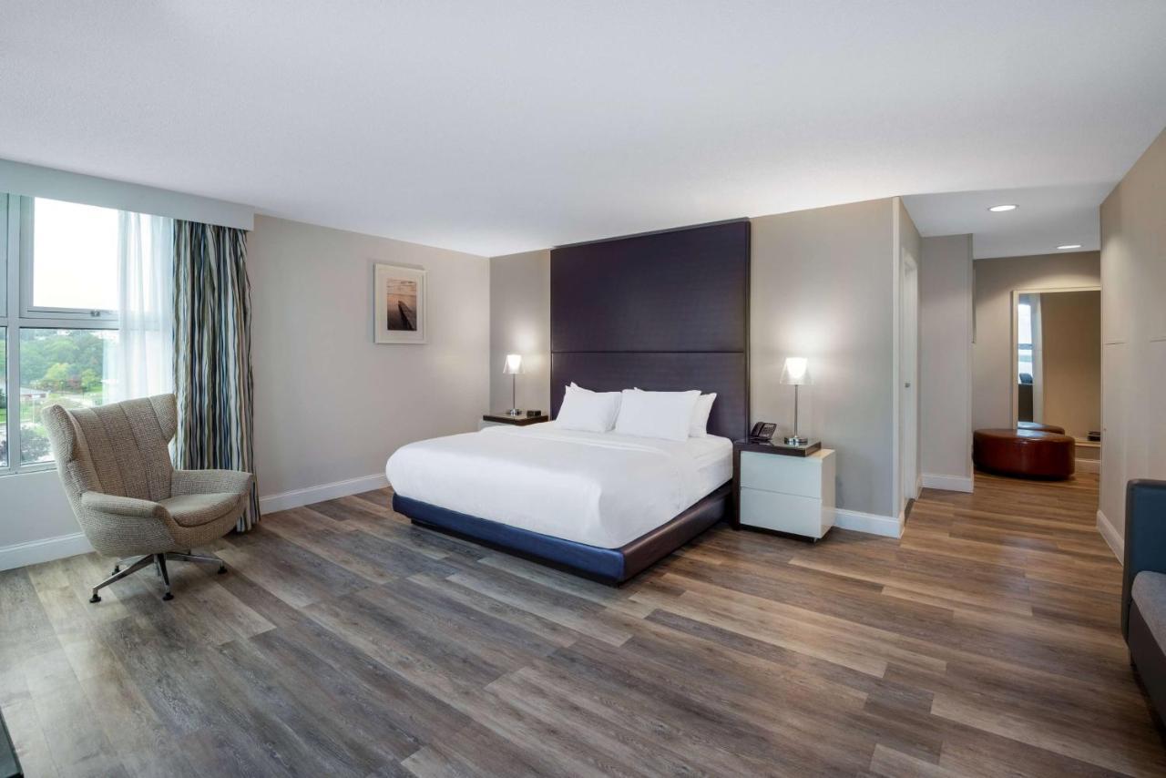 Hotel 41 Lakefront Hotel, Trademark Collection By Wyndham 3*