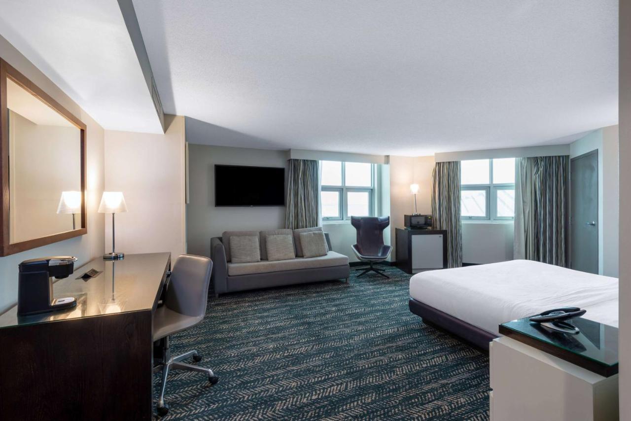 41 Lakefront Hotel, Trademark Collection By Wyndham Hotel